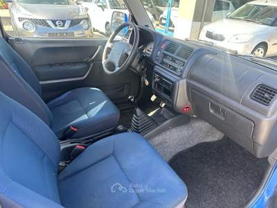 Suzuki Jimny 16V cat 4WD JLX Blu/Azzurro usata Mondovì