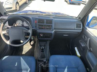 Suzuki Jimny 16V cat 4WD JLX Blu/Azzurro usata Mondovì