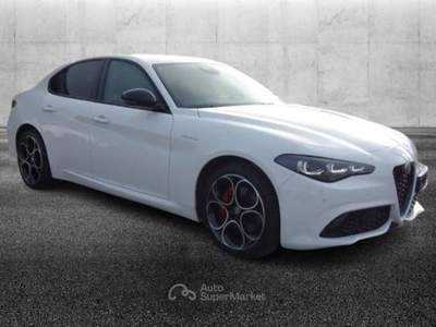 Alfa Romeo Giulia 2.0 Turbo 280 CV AT8 AWD Q4 Veloce Bianco usata Pieve di Cento