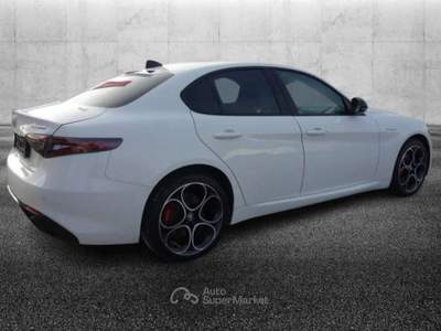 Alfa Romeo Giulia 2.0 Turbo 280 CV AT8 AWD Q4 Veloce Bianco usata Pieve di Cento
