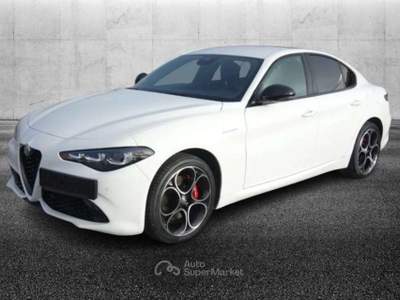 Alfa Romeo Giulia 2.0 Turbo 280 CV AT8 AWD Q4 Veloce Bianco usata Pieve di Cento