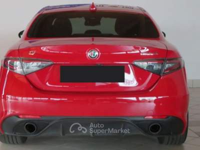 Alfa Romeo Giulia 2.0 Turbo 280 CV AT8 AWD Q4 Competizione Rosso usata Pieve di Cento