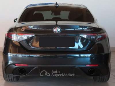 Alfa Romeo Giulia 2.0 Turbo 280 CV AT8 AWD Q4 Competizione Nero usata Pieve di Cento