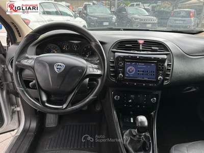 Lancia Delta DPF Business Grigio usata Teano