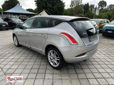 Lancia Delta DPF Business Grigio usata Teano