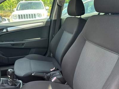 Opel Astra cdti Enjoy 110cv SW Grigio usata Teano