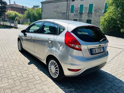 Ford Fiesta Fiesta 5p 1.2 16v OK NEOPATENTATO Argento usata Guastalla