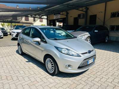 Ford Fiesta Fiesta 5p 1.2 16v OK NEOPATENTATO Argento usata Guastalla