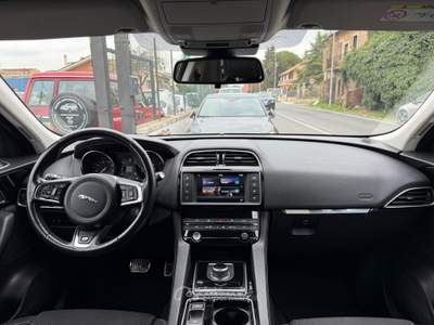 Jaguar F-Pace AWD R-Sport - 93.000km - Superprezzo Grigio usata Guidonia Montecelio