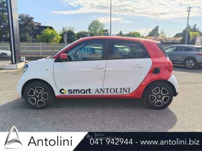 Smart ForFour 70 1.0 Passion Bianco usata Venezia