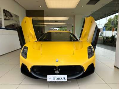 Maserati MC20 MC20 3.0 V6 630cv rwd auto Giallo usata Venaria Reale