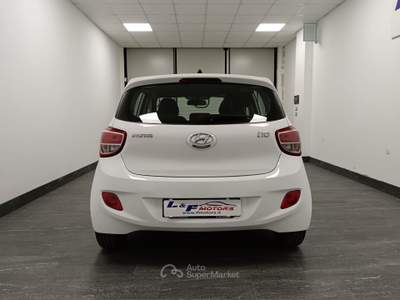 Hyundai i10 i10 1.0 MPI Style Bianco usata Giugliano in Campania