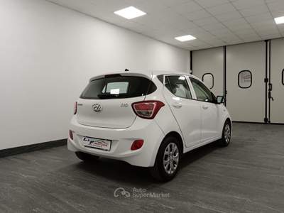 Hyundai i10 i10 1.0 MPI Style Bianco usata Giugliano in Campania