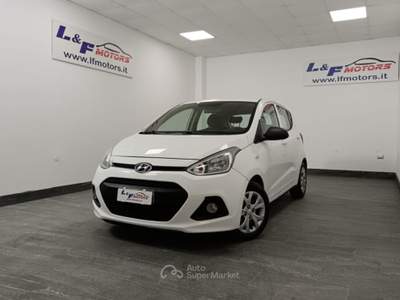 Hyundai i10 i10 1.0 MPI Style Bianco usata Giugliano in Campania