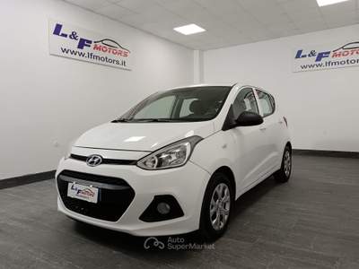 Hyundai i10 i10 1.0 MPI Style Bianco usata Giugliano in Campania