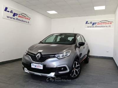 Renault Captur 1.5 dCi 90cv EDC CAMBIO AUTOMATICO Grigio usata Giugliano in Campania