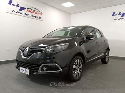 Renault Captur Captur dCi  90 CV  CAMBIO  AUTOMATICO Nero usata Giugliano in Campania