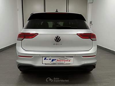 Volkswagen Golf 8  2.0 TDI  R-Line DSG Argento usata Giugliano in Campania