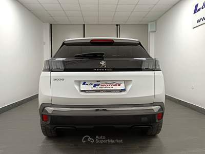 Peugeot 3008 BlueHDI 130CV CAMBIO AUTOMATICO ALLURE usata Giugliano in Campania