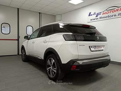 Peugeot 3008 BlueHDI 130CV CAMBIO AUTOMATICO ALLURE usata Giugliano in Campania
