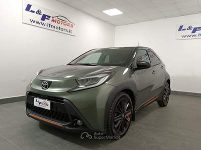 Toyota Aygo X 1.0 BZ LIMITED Verde usata Giugliano in Campania