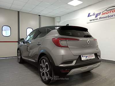 Renault Captur 1.6 E-TECH HYBRID Grigio usata Giugliano in Campania