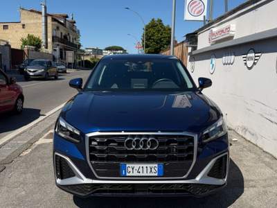 Audi Q2 S tronic line Edition Blu/Azzurro usata Sant'Antimo