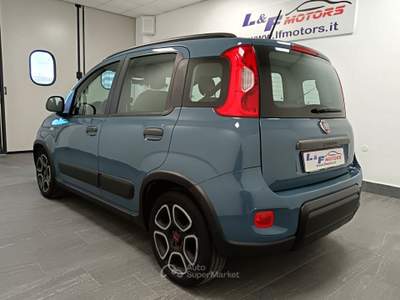 Fiat Panda Panda Cross 1.0 FireFly S&S Hybrid Grigio usata Giugliano in Campania
