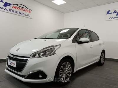 Peugeot 208 Blue HDi  DIESEL  100CV  ALLURE Bianco usata Giugliano in Campania