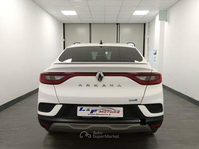 Renault Arkana 1.6 Hybrid E-TECH Bianco usata Giugliano in Campania