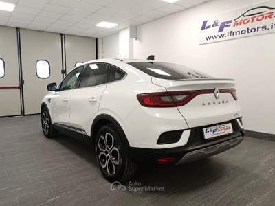Renault Arkana 1.6 Hybrid E-TECH Bianco usata Giugliano in Campania