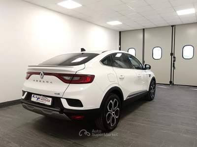 Renault Arkana 1.6 Hybrid E-TECH Bianco usata Giugliano in Campania