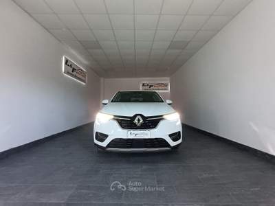 Renault Arkana 1.6 Hybrid E-TECH Bianco usata Giugliano in Campania