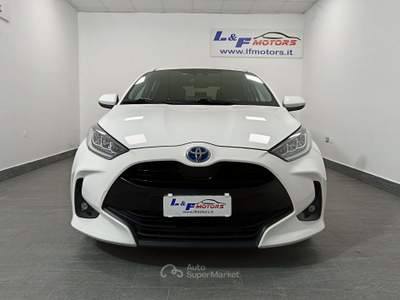Toyota Yaris 1.5 Hybrid 5 porte  TAGLIANDI CASA MADRE Bianco usata Giugliano in Campania