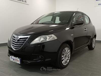 Lancia Ypsilon 1.2 BENZ/GPL GOLD OK NEOPATENTATI Nero usata Giugliano in Campania