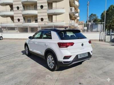 Volkswagen T-Roc 1.5 tsi Style dsg 150 CV -Telecamera-Keyless- Bianco usata Francavilla al Mare