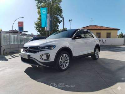 Volkswagen T-Roc 1.5 tsi Style dsg 150 CV -Telecamera-Keyless- Bianco usata Francavilla al Mare