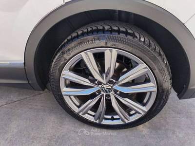 Volkswagen Tiguan 2.0 tdi Elegance 4motion 150cv dsg -Easy Open/Close Pack-Keyless-Matrix-Telecamera-Telaio Adattivo-Sterzo Progressivo- Grigio usata Francavilla al Mare