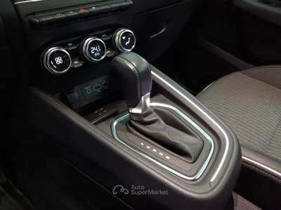 Renault Clio 1.6 Hybrid E-TECH  Bianco usata Giugliano in Campania