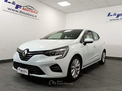 Renault Clio 1.6 Hybrid E-TECH  Bianco usata Giugliano in Campania