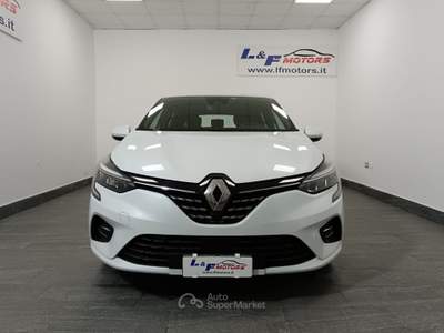 Renault Clio 1.6 Hybrid E-TECH  Bianco usata Giugliano in Campania