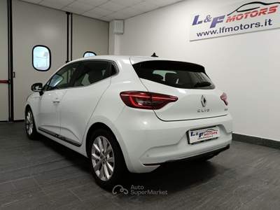 Renault Clio 1.6 Hybrid E-TECH  Bianco usata Giugliano in Campania