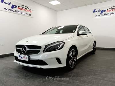 Mercedes-Benz Classe A A 180 d Automatic Premium Bianco usata Giugliano in Campania