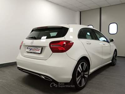 Mercedes-Benz Classe A A 180 d Automatic Premium Bianco usata Giugliano in Campania