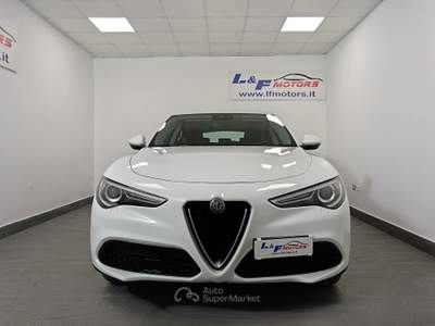 Alfa Romeo Stelvio 190 CV Q4 CAMBIO AUTOMATICO - RETRO CAMERA  - NAV Bianco usata Giugliano in Campania