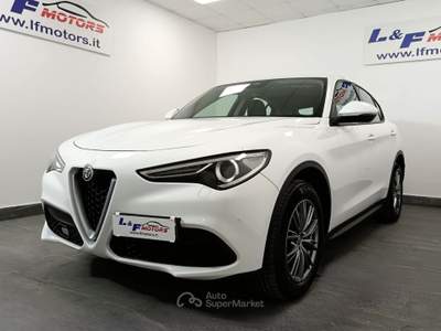 Alfa Romeo Stelvio 190 CV Q4 CAMBIO AUTOMATICO - RETRO CAMERA  - NAV Bianco usata Giugliano in Campania