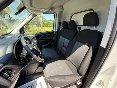 Fiat Doblò Doblò 1.6MJT 120CV Cargo Maxi L2 3POSTI 11/2022 + IVA Bianco usata Mesagne