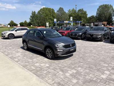 Volkswagen T-Roc 1.5 TSI DSG Style BlueMotion Technology Grigio usata Russi