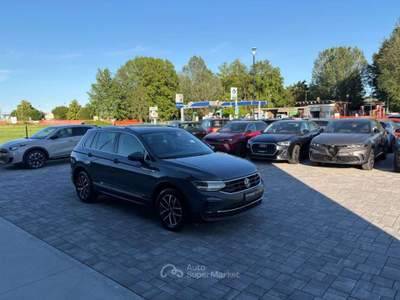 Volkswagen Tiguan 2.0 TDI 150 CV DSG Grigio usata Russi