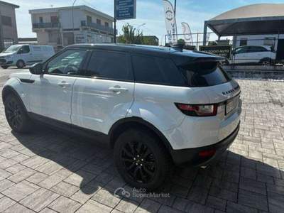 Land Rover Range Rover Evoque Range Rover Evoque I 2016 5p 2.0 td4 SE Dynamic 150cv auto Bianco usata Mariano Comense